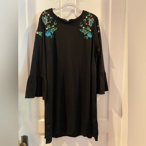 NWT Chelsea & Theodore Black Embroidered Dress Size 2X